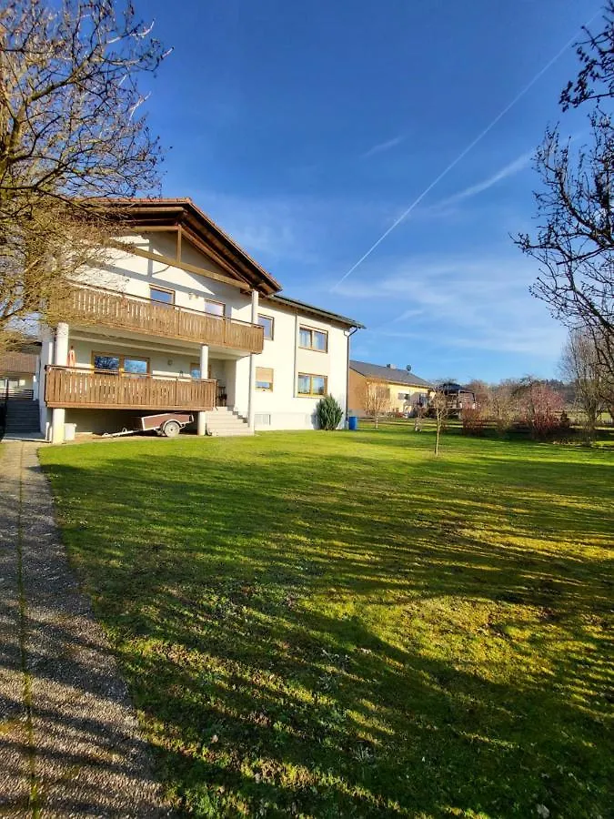Countryside Apartment Volkenschwand